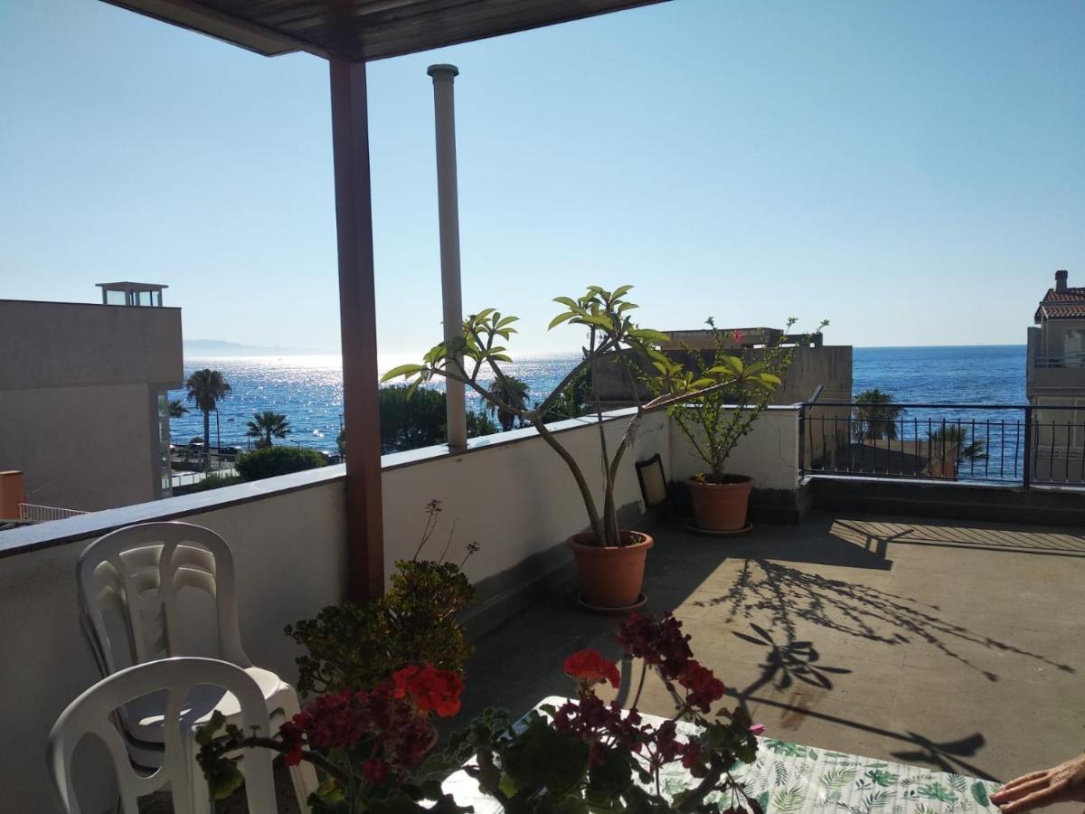 Casa Nupi Διαμέρισμα SantʼAlessio Siculo Εξωτερικό φωτογραφία